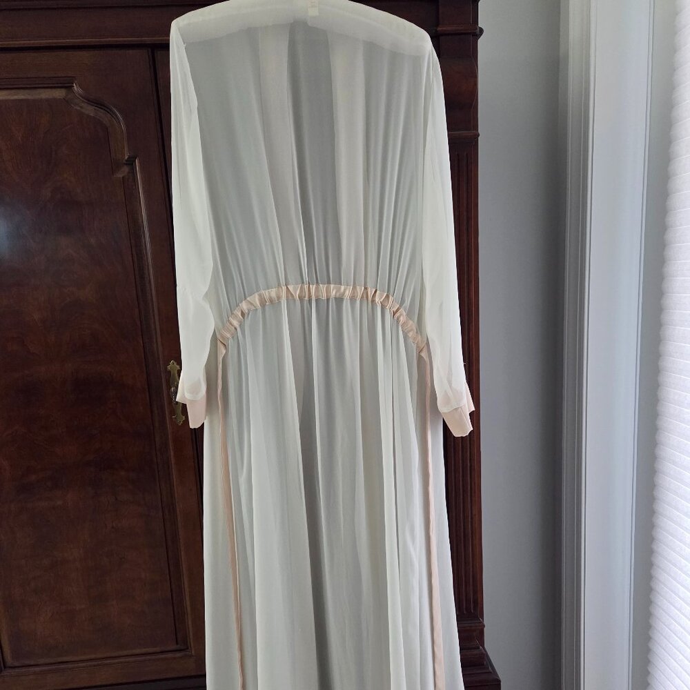 Flora Nikrooz Robe L/XL - Picture 4 of 8